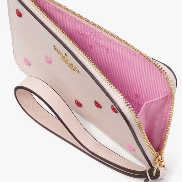 Kate spade small lucy heart wristlet - Picture 2 of 6